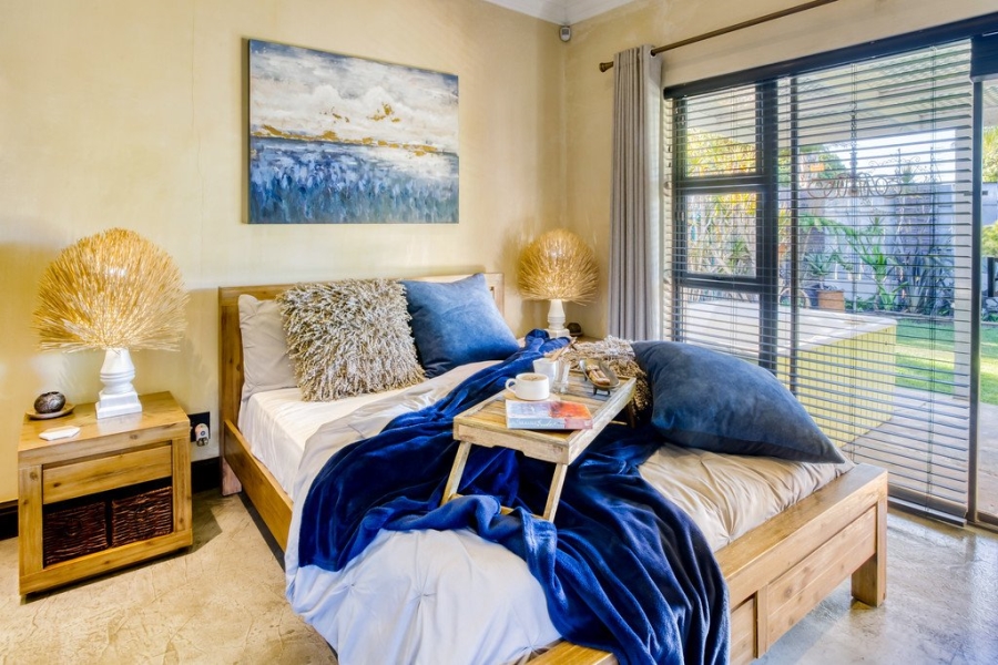 5 Bedroom Property for Sale in Panorama Western Cape